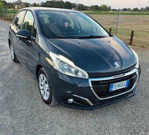 Peugeot 208 PureTech 82 5p. GPL Allure