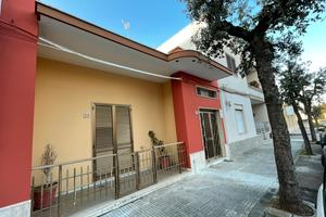 APPARTAMENTO INDIPENDENTE mq 240 Monteroni di Lecc