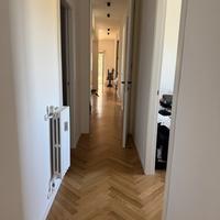 Parquet  rovere  massello spina italiana 15 mq.