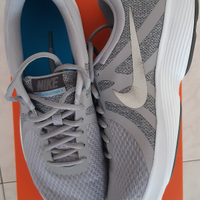 Scarpe Nike revolution 4