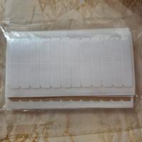 nastro  adesivo  per capelli 