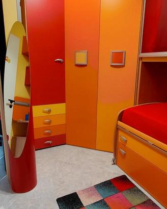 Cameretta Moretti Compact con cabina armadio.