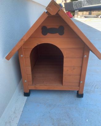 Cuccia cane in legno