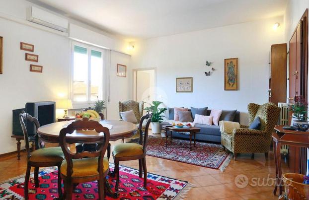 3 LOCALI A FIRENZE