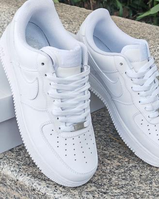 Nike Air Force one bianco EU 38