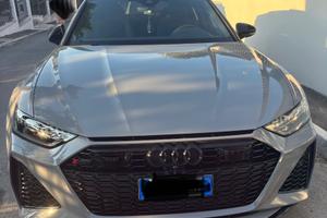 AUDI RS 6 avant performance