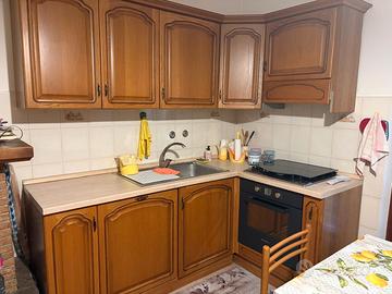 cucina, tavolo, sedie.