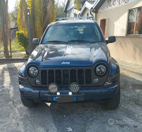 Jeep Cherokee kj 