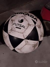 pallone futsal Mikasa + calcetto
