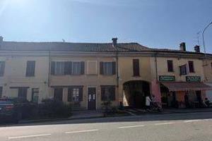 Immobile in asta di 208 m² con più di 5 locali e b