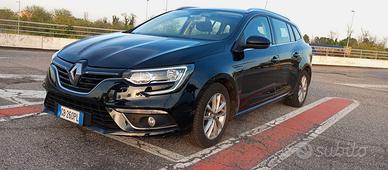 RENAULT Mégane 4ª serie Mégane Sporter Blue dCi 11