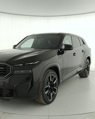 BMW XM 4.4 phev auto