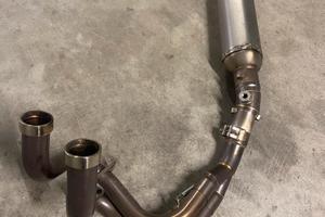 Sistema di scarico completo