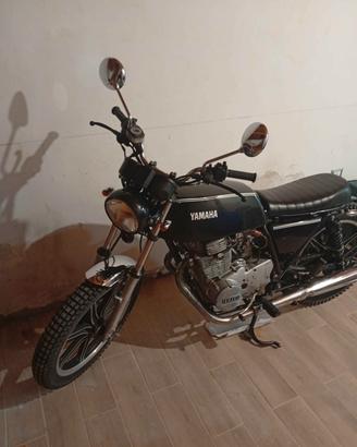 Yamaha xs 400 ASI FMI  cafè racer