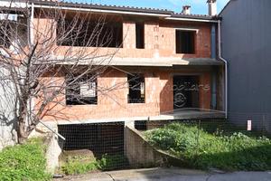 Guspini - Fabbricato da ultimare