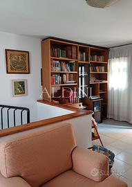 CS - Appartamento con terrazzo cod. CS r14427