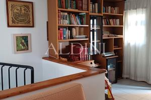 Appartamento con terrazzo cod. r14427