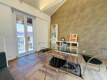 CASA SEMINDIPENDENTE A RIVOLI