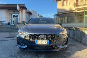 Ford Focus 1.0 EcoBoost Hybrid 125 CV Powersh...