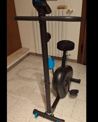 Pacchetto mini palestra +Cyclette decathlon nuova