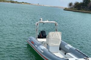 Gommone 5,70 con Mercury 90 CV + carrello