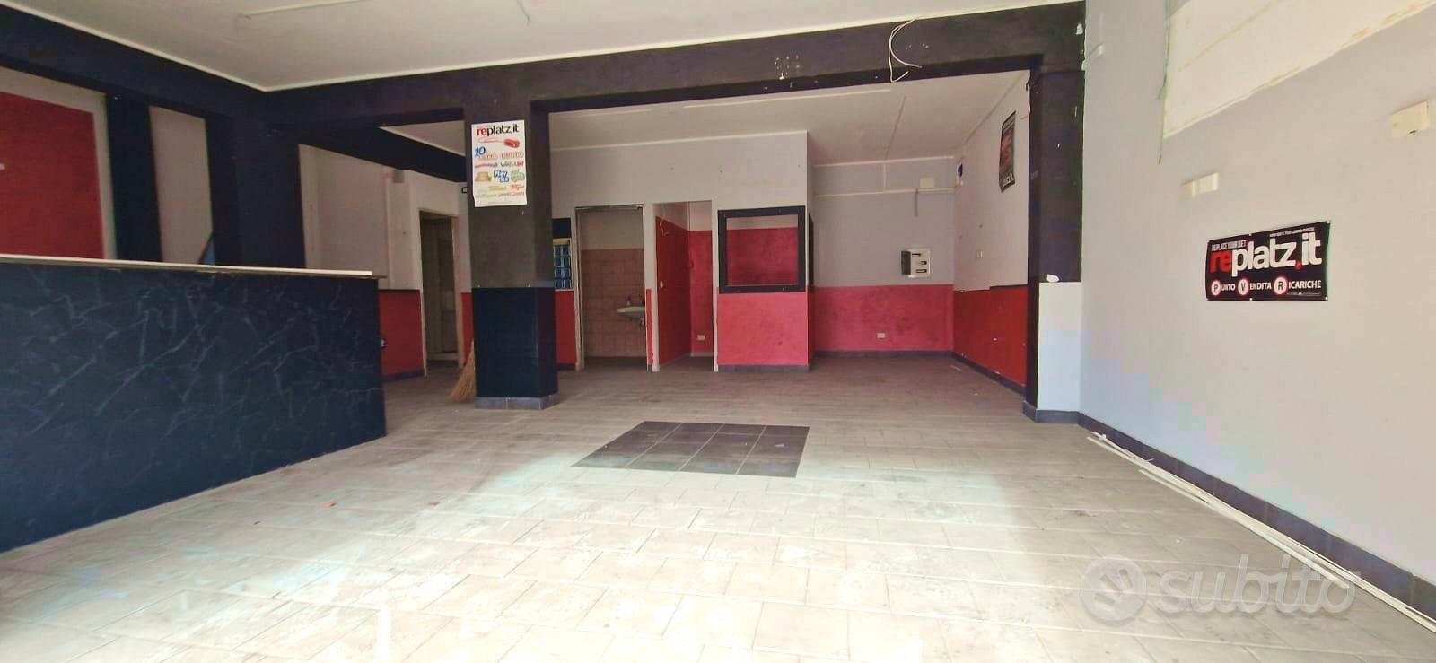 VIA CARRUBELLA bottega 3 luci su strada C/1 - Altro