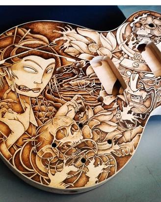 Chitarra  Custom Pirografata a  mano pezzo unico