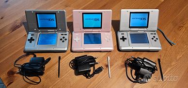 Nintendo DS FAT, 3 Console con caricatore e penne