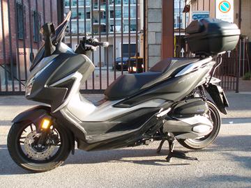 Honda Forza 350 ABS\HSTC - 11451 km