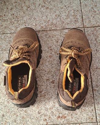 scarpe antifortunistiche Cofra. numero 39