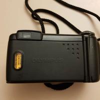 Macchina fotografica OLYMPUS superz70