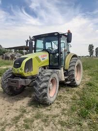 Claas Arion 430