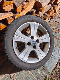 n. 4 gomme invernali e n. 4 cerchi 185 55 R15 86H