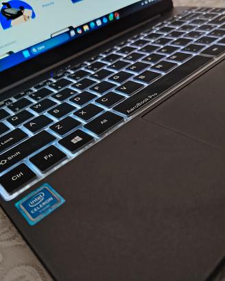 aerbook pro. Intel. 8/256 