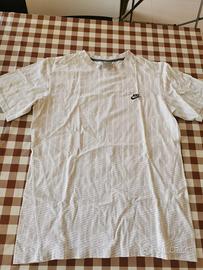 Thisrt nike