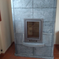 Stufa in pietra Ollare