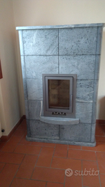 Stufa in pietra Ollare