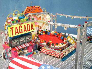 Tagada modellino della giostra costruito in LEGO