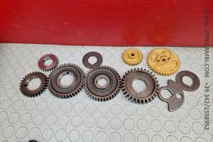 SET INGRANAGGI APRILIA TUONO 1000 2003 2004 RSV 20