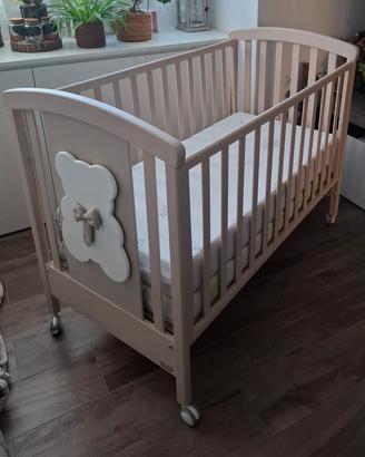 lettino culla neonato bimbo