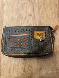 Borsa Louis Vuitton Pochette Acessoire in pelle