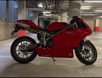 Ducati 749 S