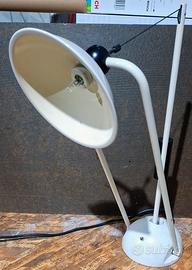 Lampada alogena a contrappeso da scrivania