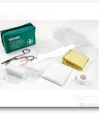 Kit pronto soccorso obbligatorio per estero