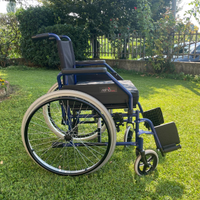 Carrozzina pieghevole