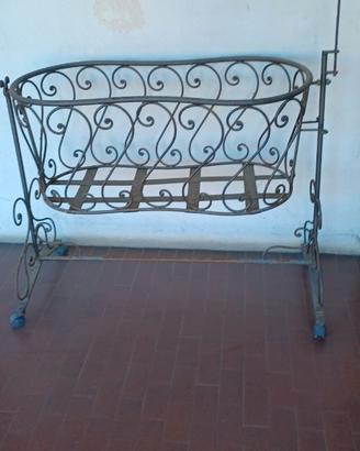 Culla ferro battuto