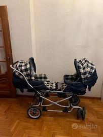Passeggino gemellare