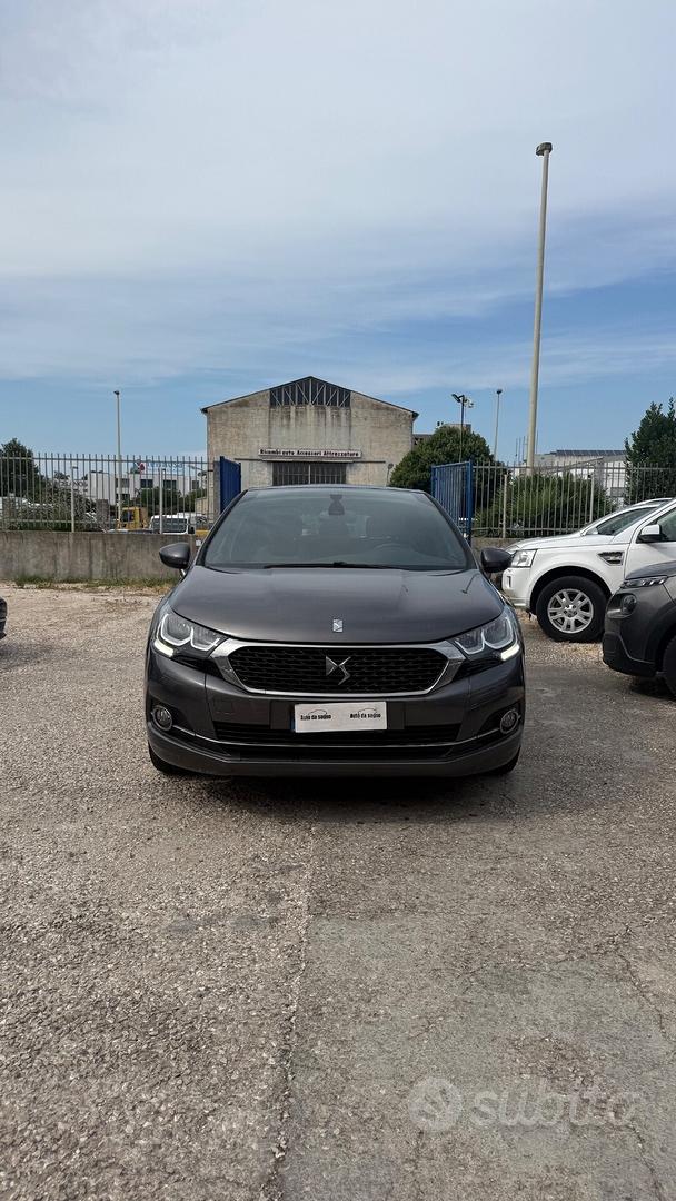 DS Automobiles Ds 4