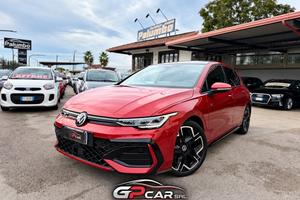 Volkswagen Golf 2.0 TDI 150 CV DSG SCR R-Line + TE
