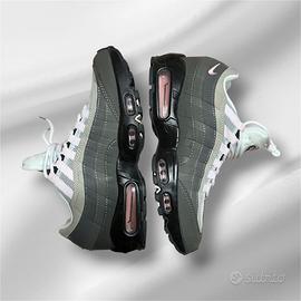 Nike Air Max 95 Grigio e Rosa